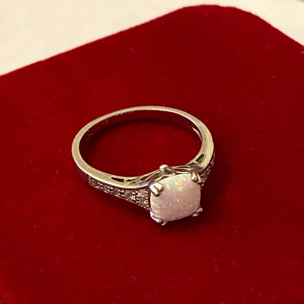 Vintage Opal Ring With Genuine Diamonds